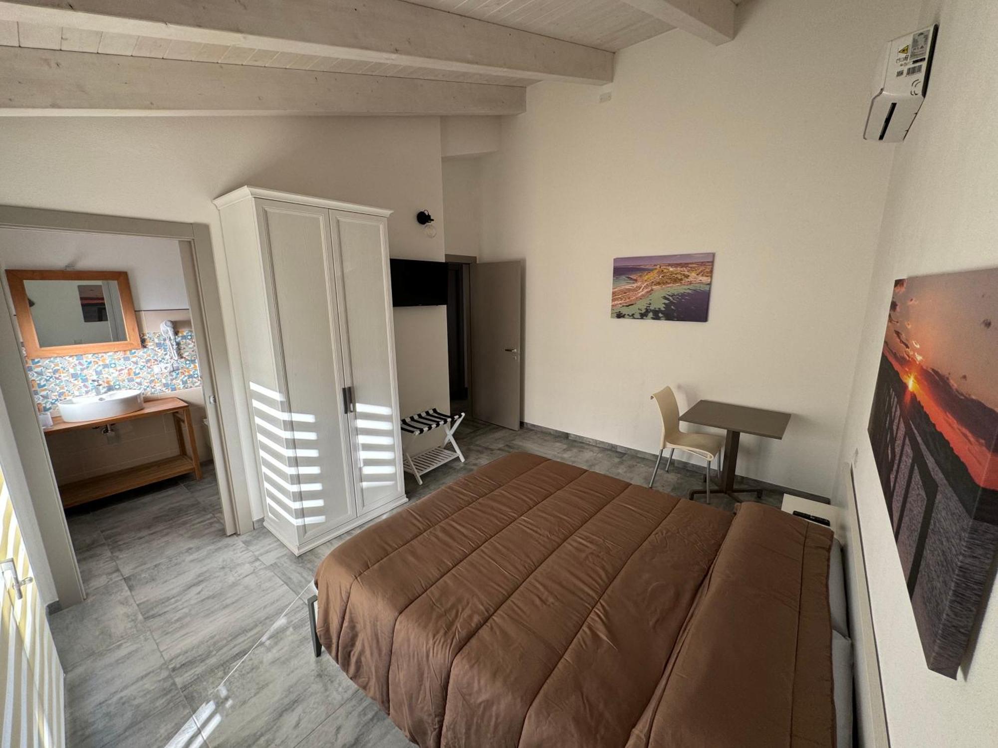Lo Scrigno B&B 까브라스 외부 사진